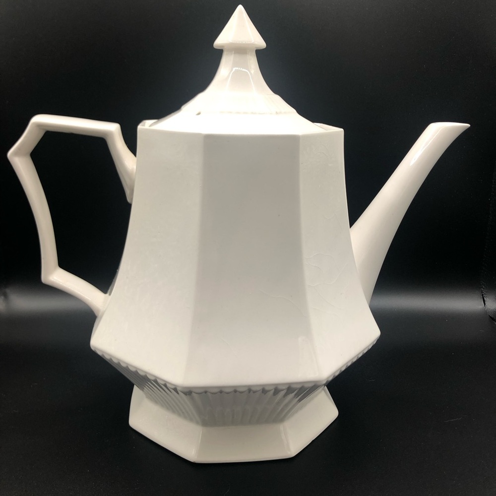 Independence Ironstone Pitcher